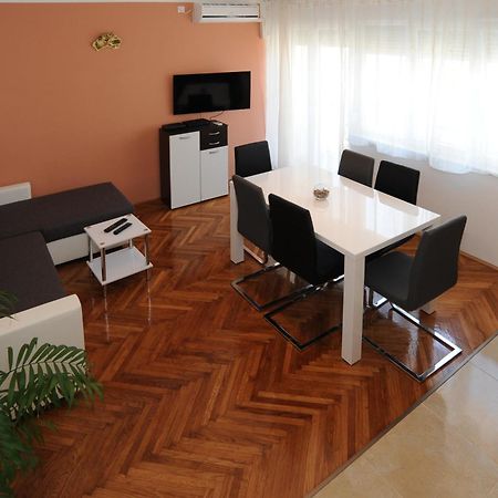 Voshta 2 Bedroom Apartment Zadar Habitación foto