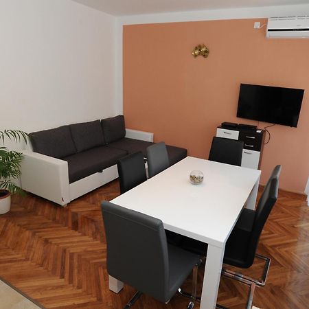 Voshta 2 Bedroom Apartment Zadar Habitación foto